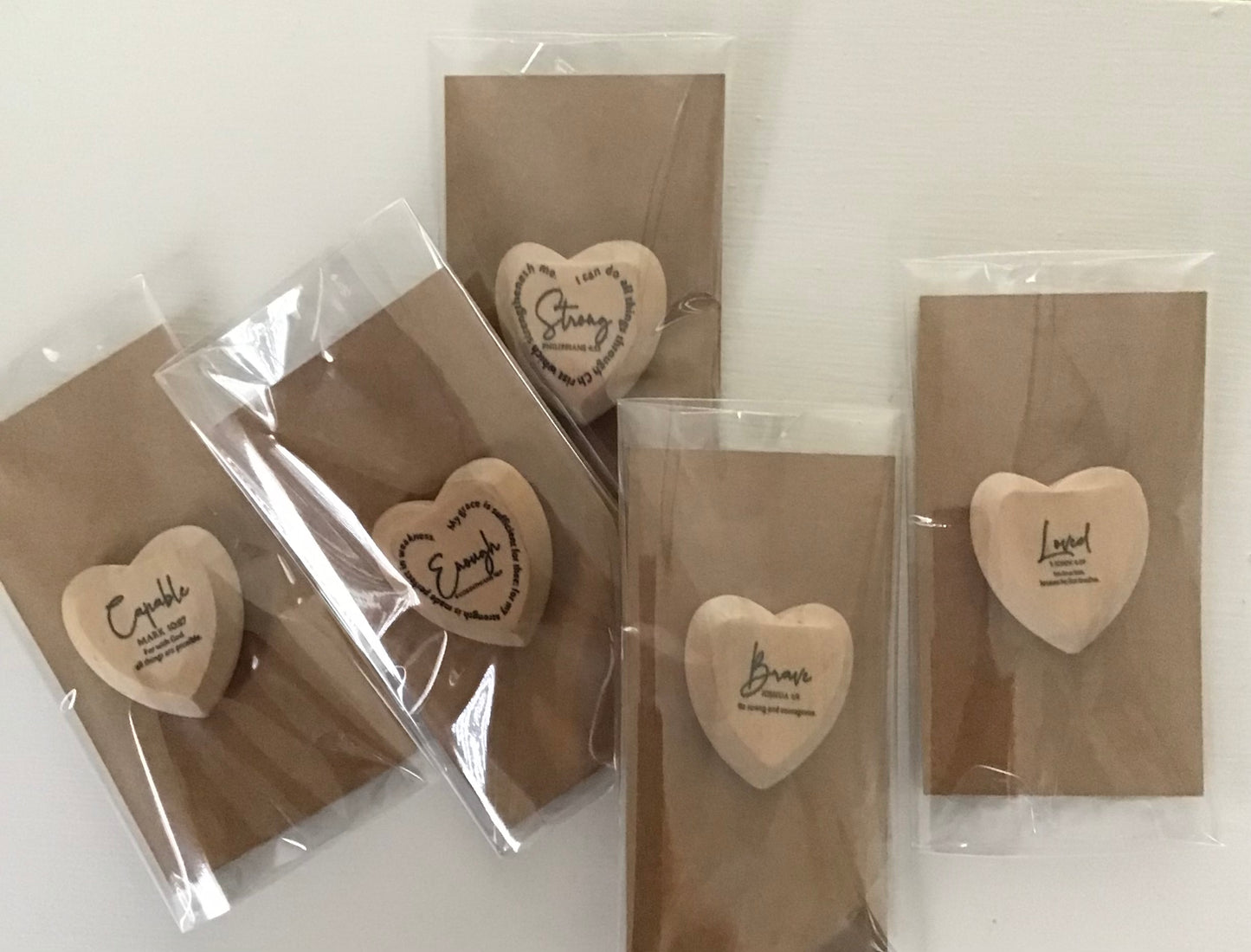 WOODEN POCKET DEVOTIONAL HEART