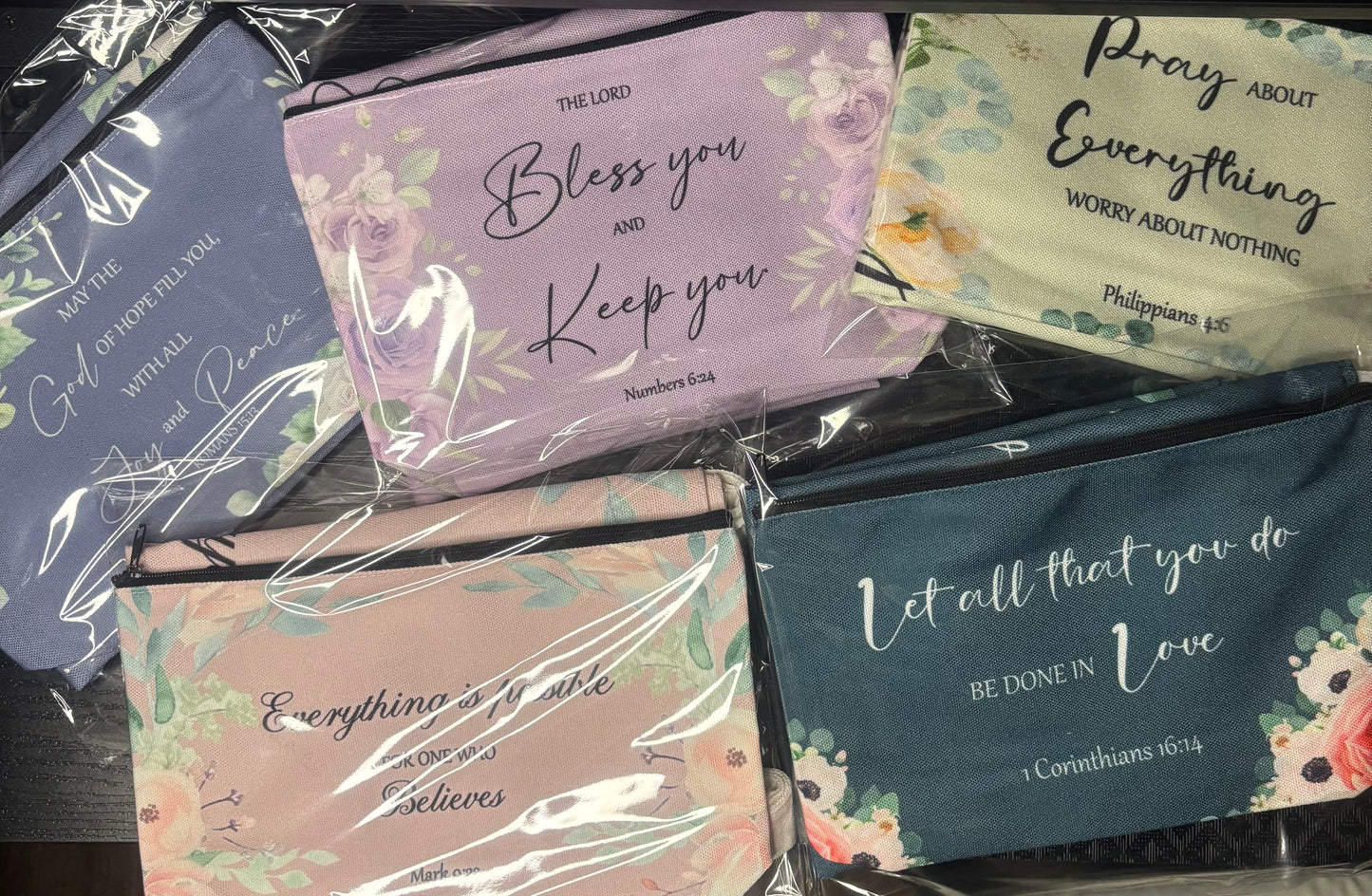 TOTE & COSMETIC BAG MATCHING SET